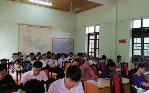 Bài phát biểu khai mạc của Giám đốc HTX trong buổi hội thảo sản xuất Ngô sinh khối